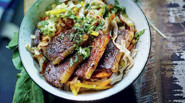 Recette Nouilles Sautees Aux Legumes Asiatiques Et Canard
