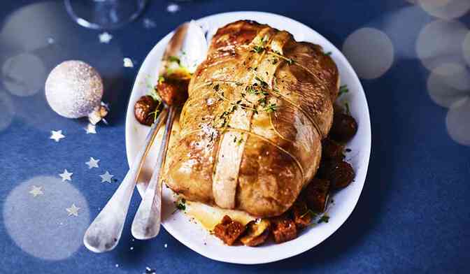 Rôti de chapon farci aux marrons