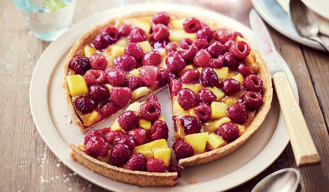 Tarte A La Mangue Et Aux Framboises 6 Parts Surgeles Picard Tarte A La Mangue Et Aux Framboises 6 Parts Surgeles Picard