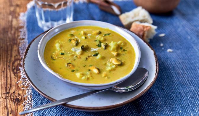 SOUPE MOULES AU CURRY