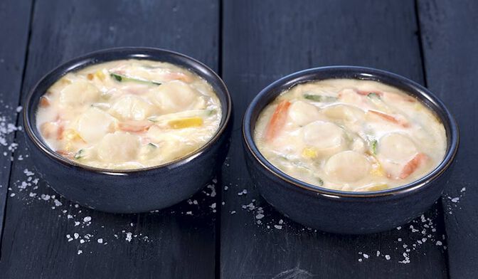 2 cassolettes aux noix de Saint-Jacques*, sauce au Chardonnay