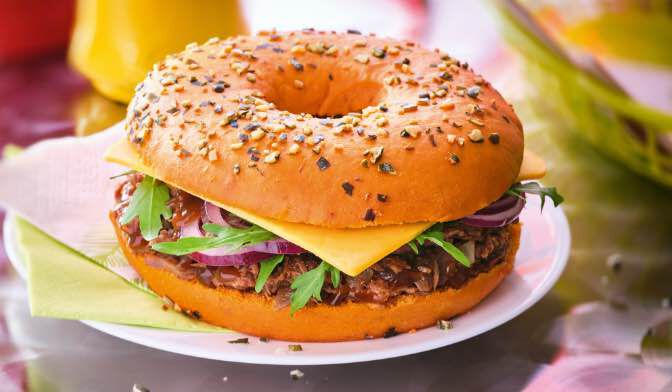 BBQ VEGAN BAGEL