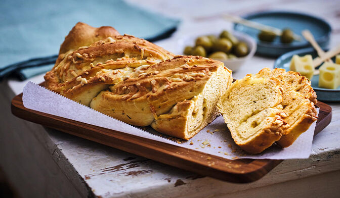 Babka apéritive à l'emmental