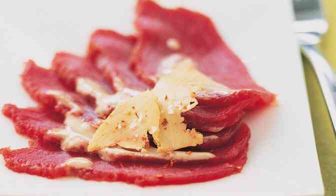 Carpaccio d'autruche au foie gras