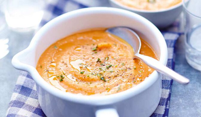 Soupe réconfortante aux purées de légumes