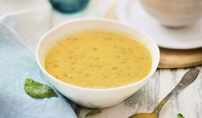 Velouté glacé de melon au basilic
