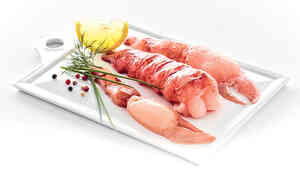 Homard cru décortiqué