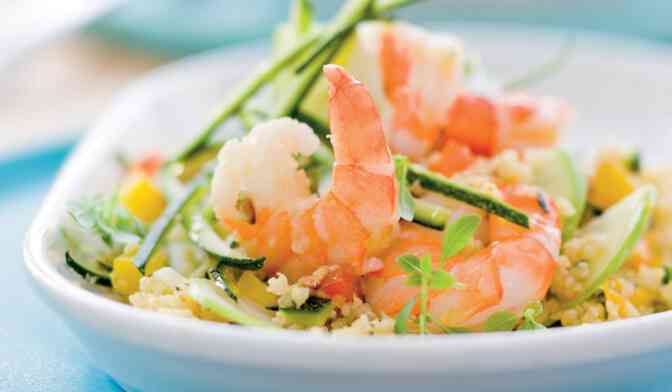 Salade de quinoa, crevettes et pommes vertes