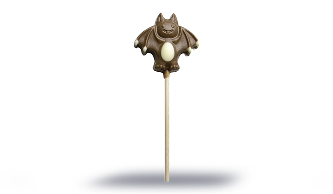 Sucette chauve-souris au chocolat au lait, décor chocolat blanc