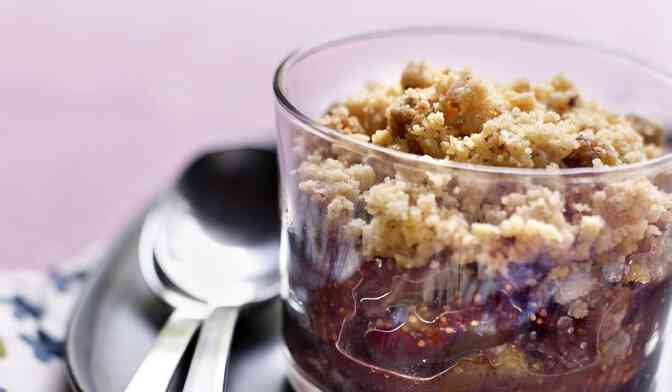 Crumble de figues aux noix