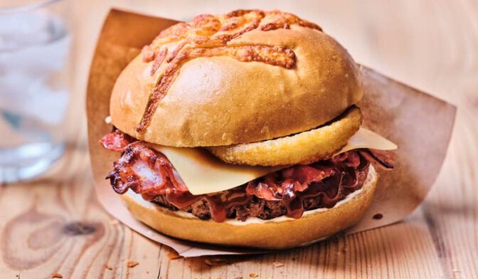 BBQ bacon burger