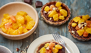 Tartelettes agrumes coco, chocolat, noisette