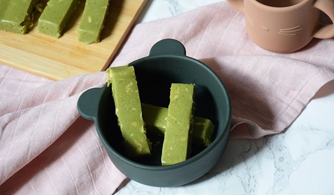 B&acirc;tonnets de pur&eacute;e l&eacute;gumes verts et saumon par Anne-Sophie Vidal