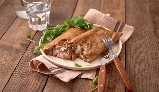 2 galettes jambon-champignon-emmental — vue 2