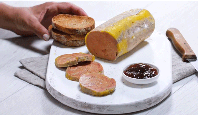 R&eacute;ussir une terrine de foie gras