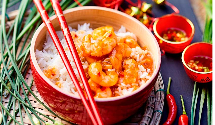 Crevettes sauce piquante et riz thaï — vue 2