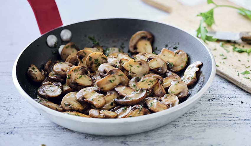 Champignons de Paris en persillade — vue 2