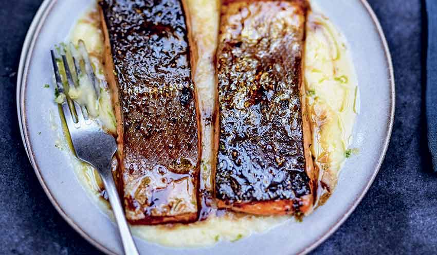 Saumon laqu&eacute; au sirop d&rsquo;&eacute;rable