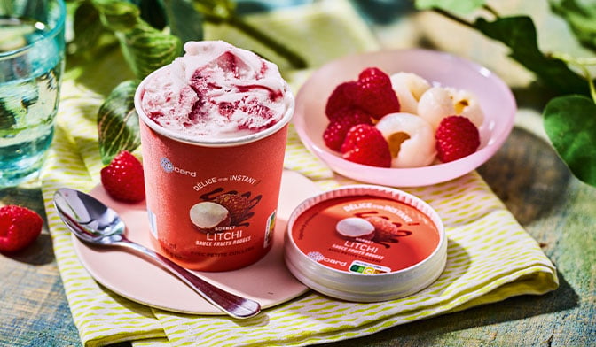 Sorbet litchi, sauce fruits rouges — vue 2