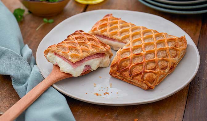 Feuilleté jambon-emmental, 4 parts — vue 2