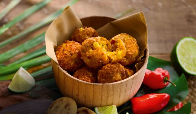 Corn fritters, beignets de maïs, cheddar — vue 2