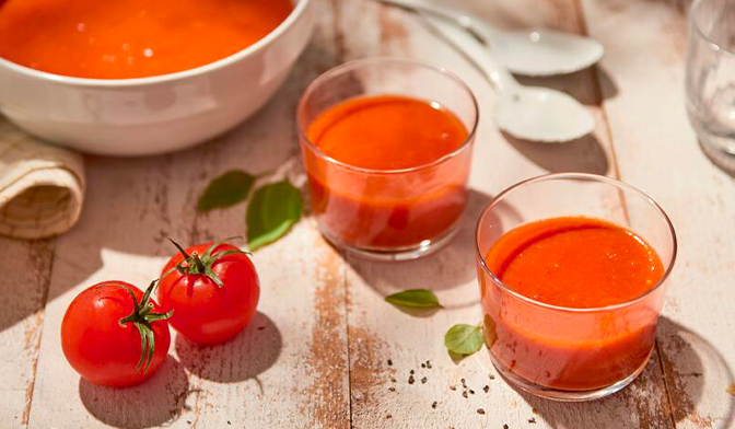 Gaspacho (tomate, concombre, poivron, oignon) — vue 2