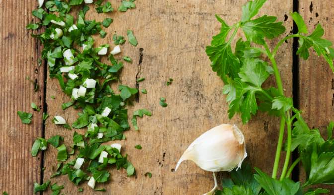 Persillade, persil, ail — vue 2