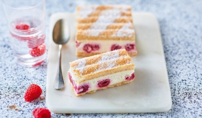 Macaron aux framboises — vue 2