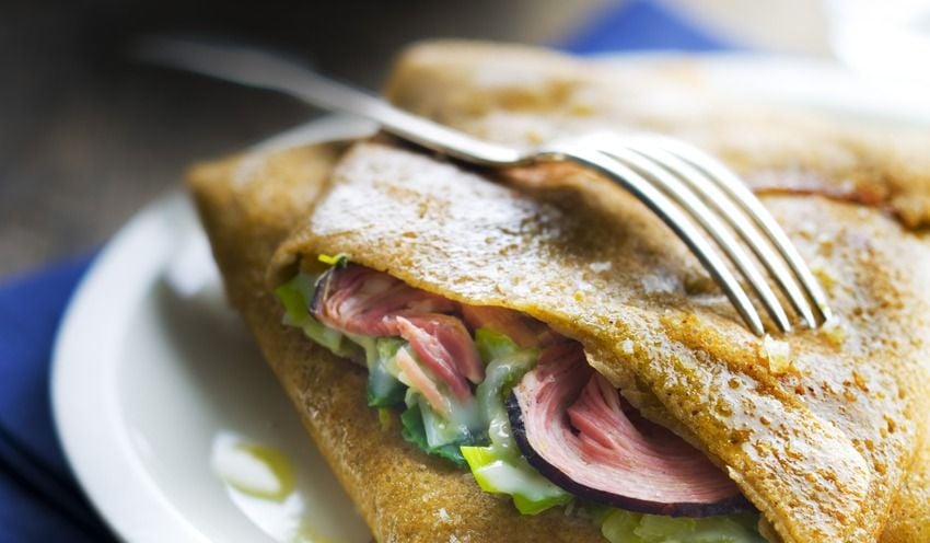Galette &agrave; l'andouille de Guem&eacute;n&eacute;e