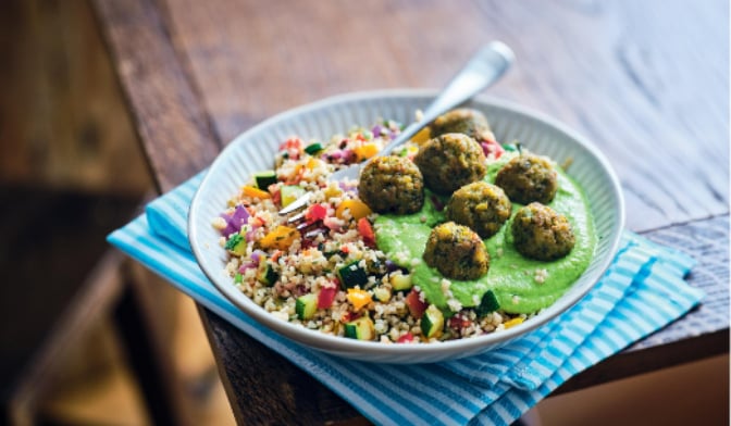 Falafels, boulghour aux petits légumes — vue 2