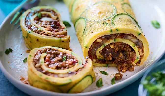 Roul&eacute; aux l&eacute;gumes, farce b&oelig;uf-tomate