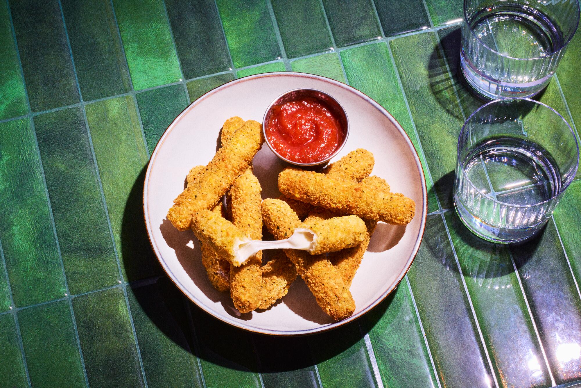 Bâtonnets panés à la mozzarella — vue 2