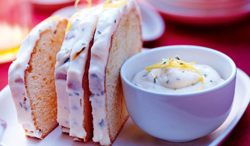 Cake au citron, cr&egrave;me citron-basilic
