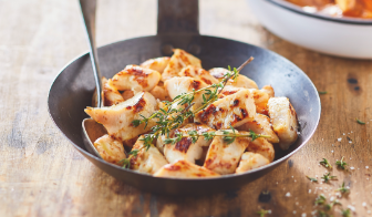 Aiguillettes de poulet rôties et coupées — vue 2