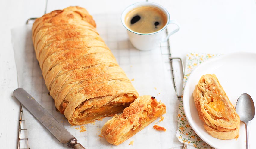 Strudel caram&eacute;lis&eacute; &agrave; la mangue