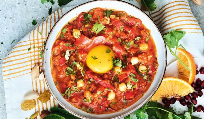 Chakchouka tomates, poivrons, pois chiches — vue 2