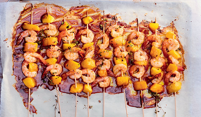 Brochettes de crevettes &agrave; la mangue