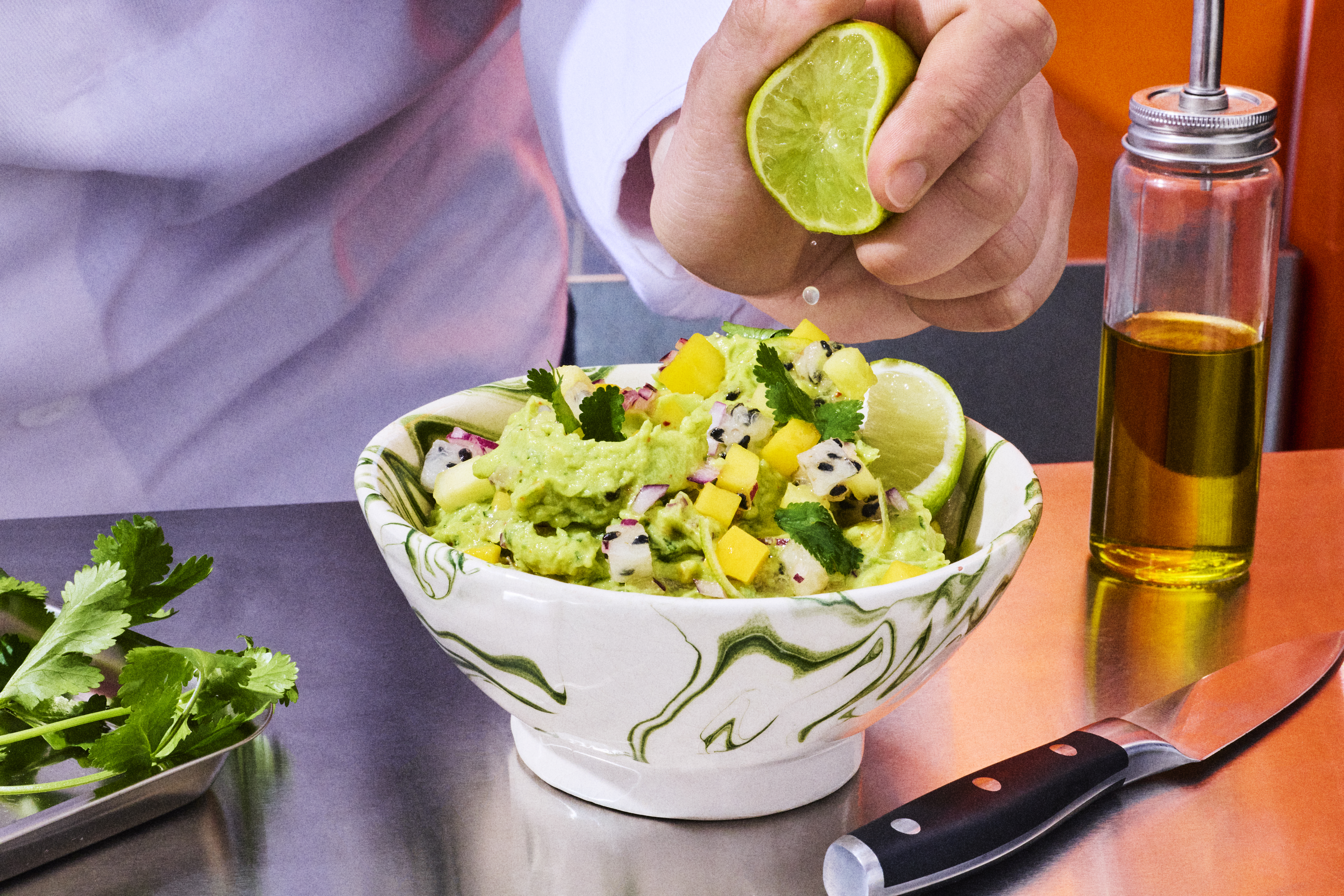 Guacamole d'avocat aux fruits exotiques