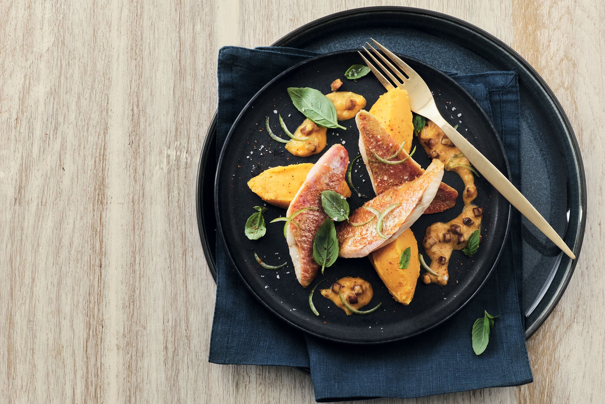 Rouget Barbet, pur&eacute;e de butternut et sauce au chorizo par Juan Arbelaez
