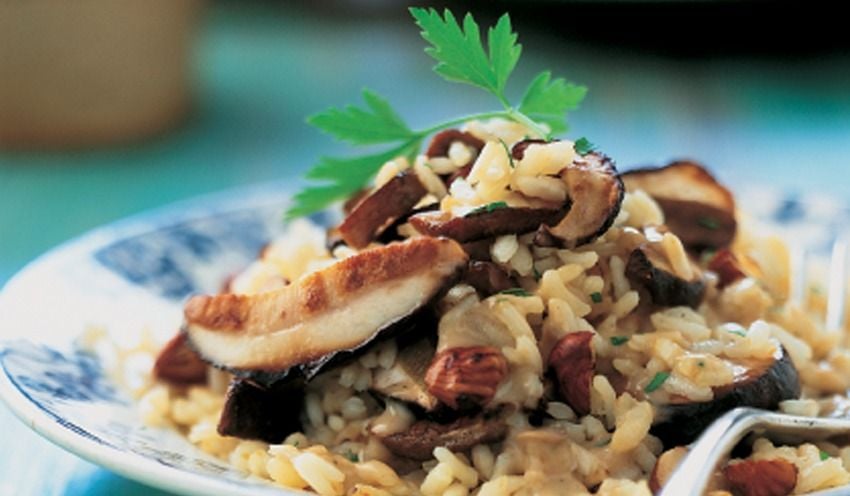 Risotto aux c&egrave;pes et aux noisettes