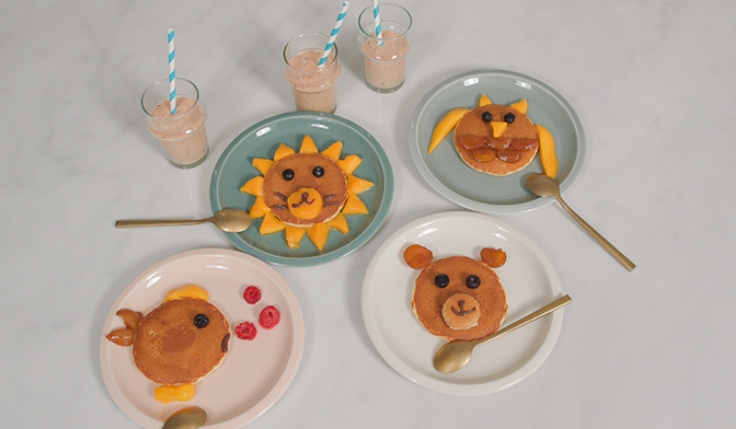 Pancakes t&ecirc;tes d&rsquo;animaux et milkshake aux fruits