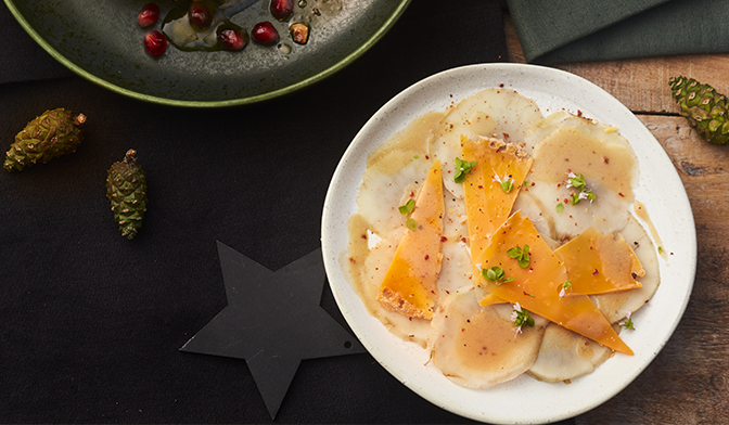 Carpaccio d'artichauts &agrave; la mimolette vieille