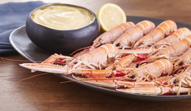 Cuire des langoustines au court-bouillon