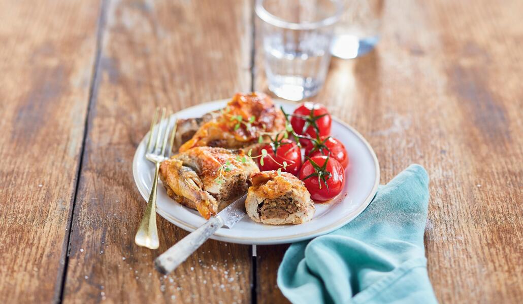  2 suprêmes de pintade, farcis girolles et porto 