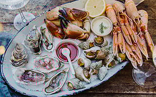 Nos suggestions de quantités pour composer votre plateau de fruits de mer par personne