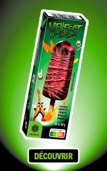  Packaging de glace Picard &eacute;dition Hellfest montrant une glace enrob&eacute;e de chocolat avec des filets rouges, sur un visuel vert avec le logo Hellfest.