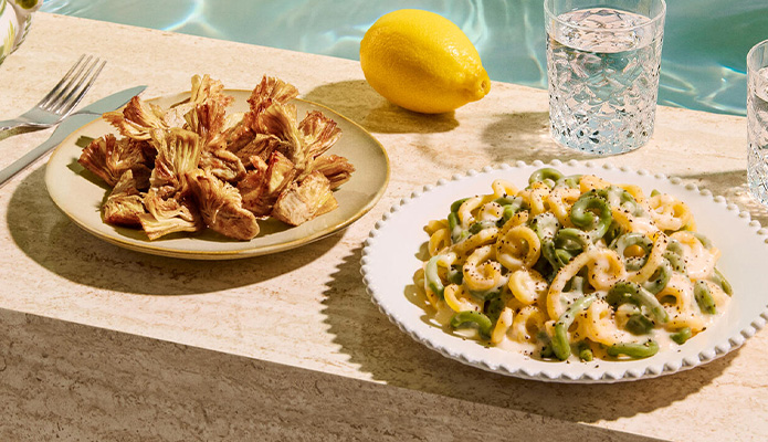 2 plats de la nouvelle gamme Roma Amor : Carciofi alla giuda et Graminia cacio e pepe